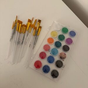 Water color paint palette with brushes!